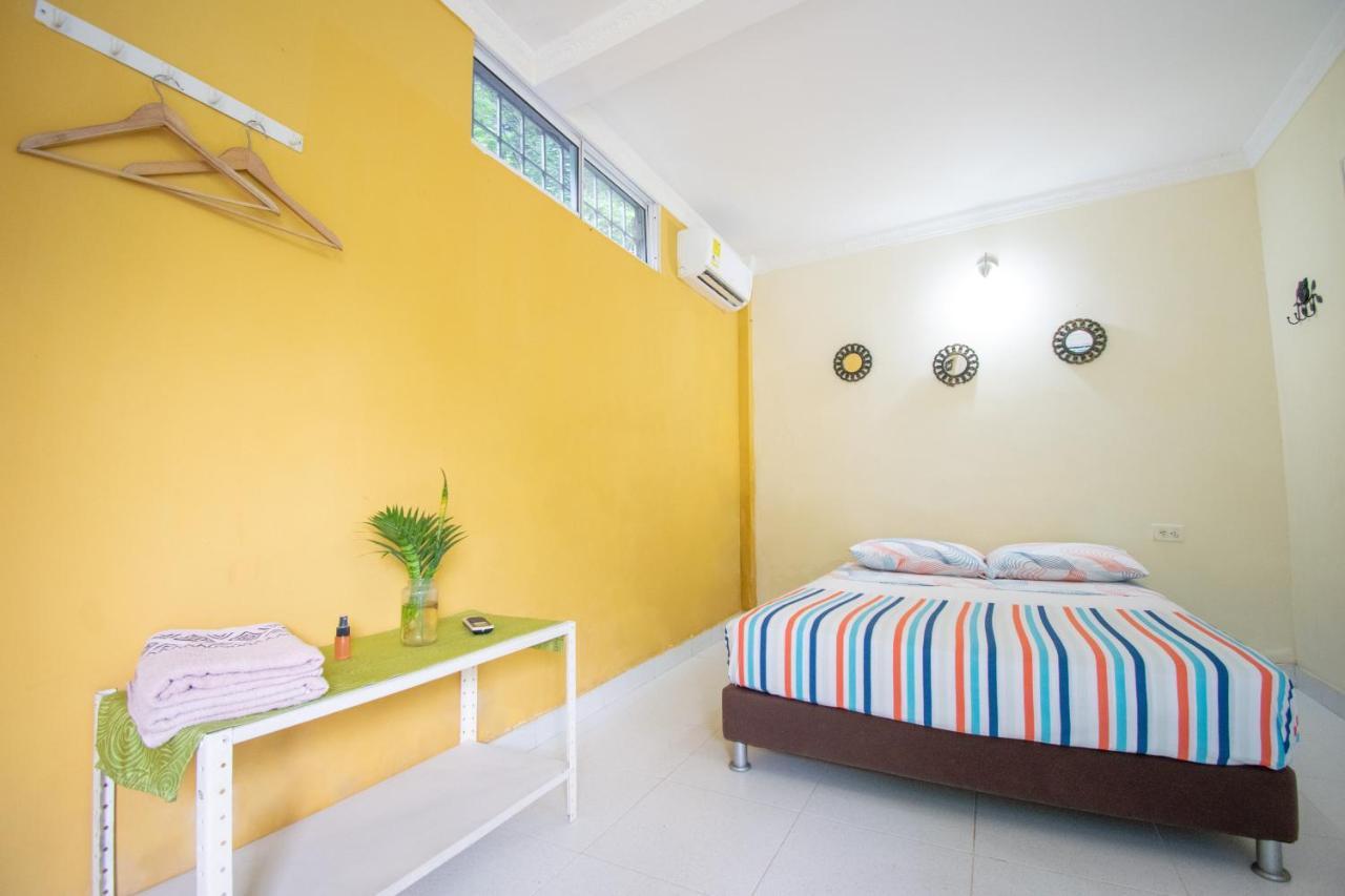Perth House Taganga Apartment ภายนอก รูปภาพ